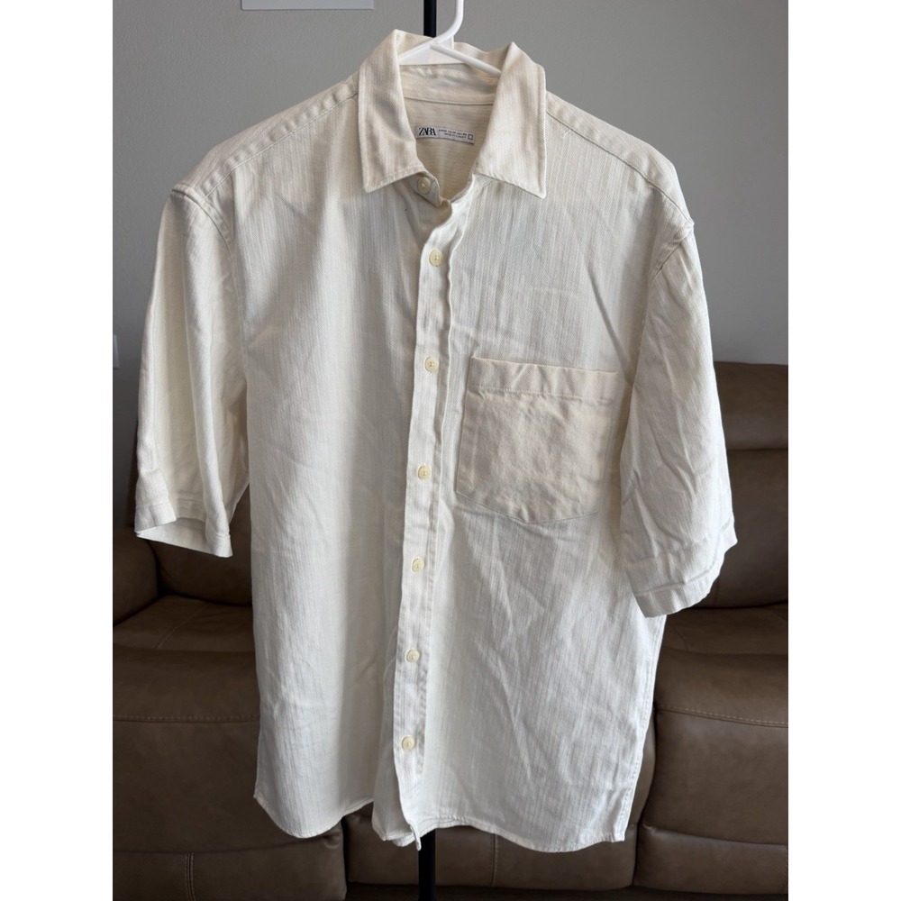 Zara Mens M Cream Herringbone Textured Short Sleeve Button Up Shirt Pocket